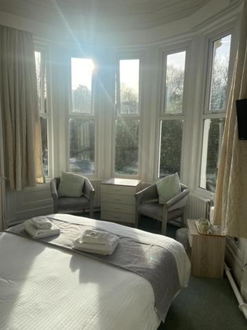 Salfordian Hotel เซาท์พอร์ต ภายนอก รูปภาพ